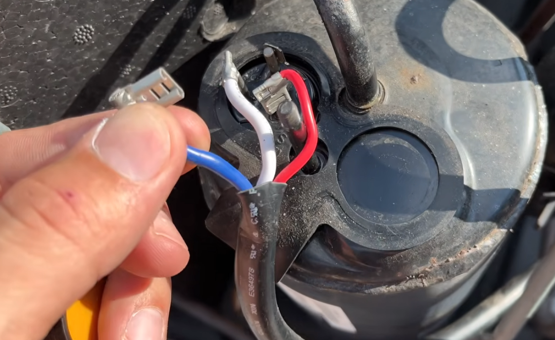 RV thermostat installation and wiring